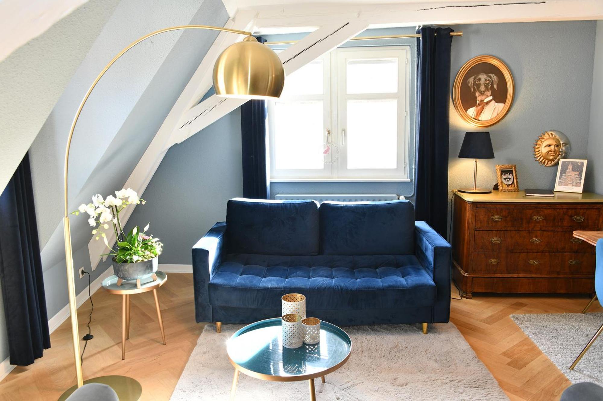 Romantique Appartement Fly Me To The Moon Кольмар Экстерьер фото